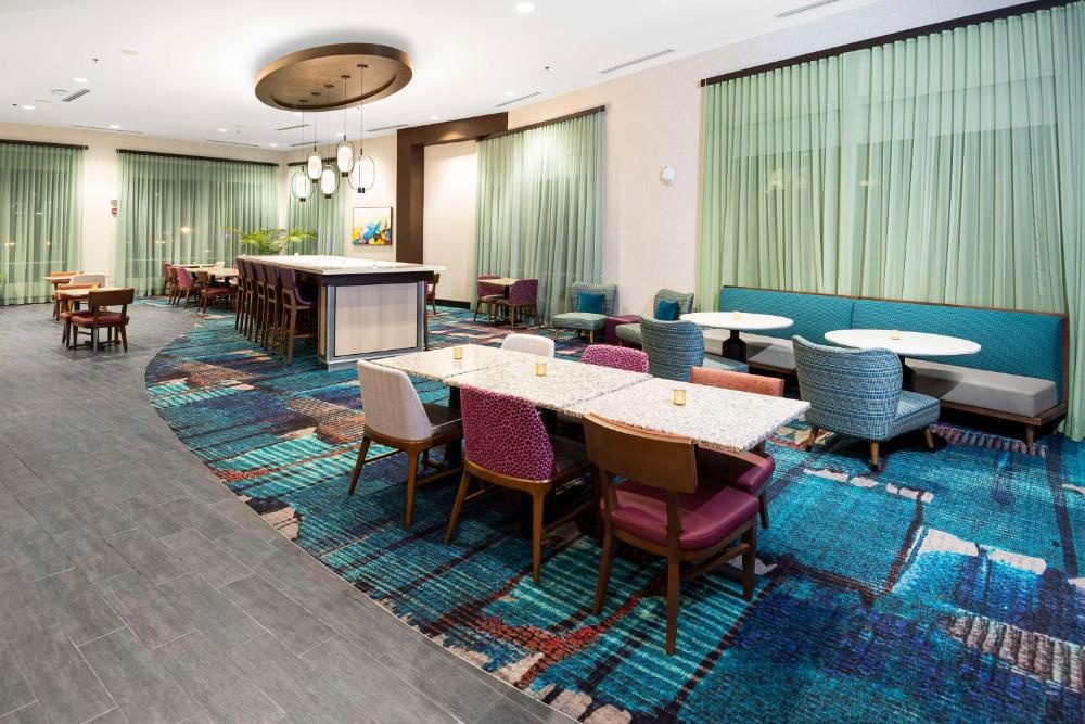 Hampton Inn By Hilton & Suites - Raleigh Downtown